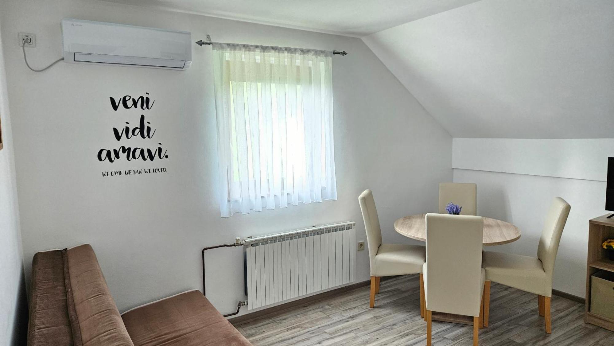 Apartment Andrea سوملجاناك المظهر الخارجي الصورة