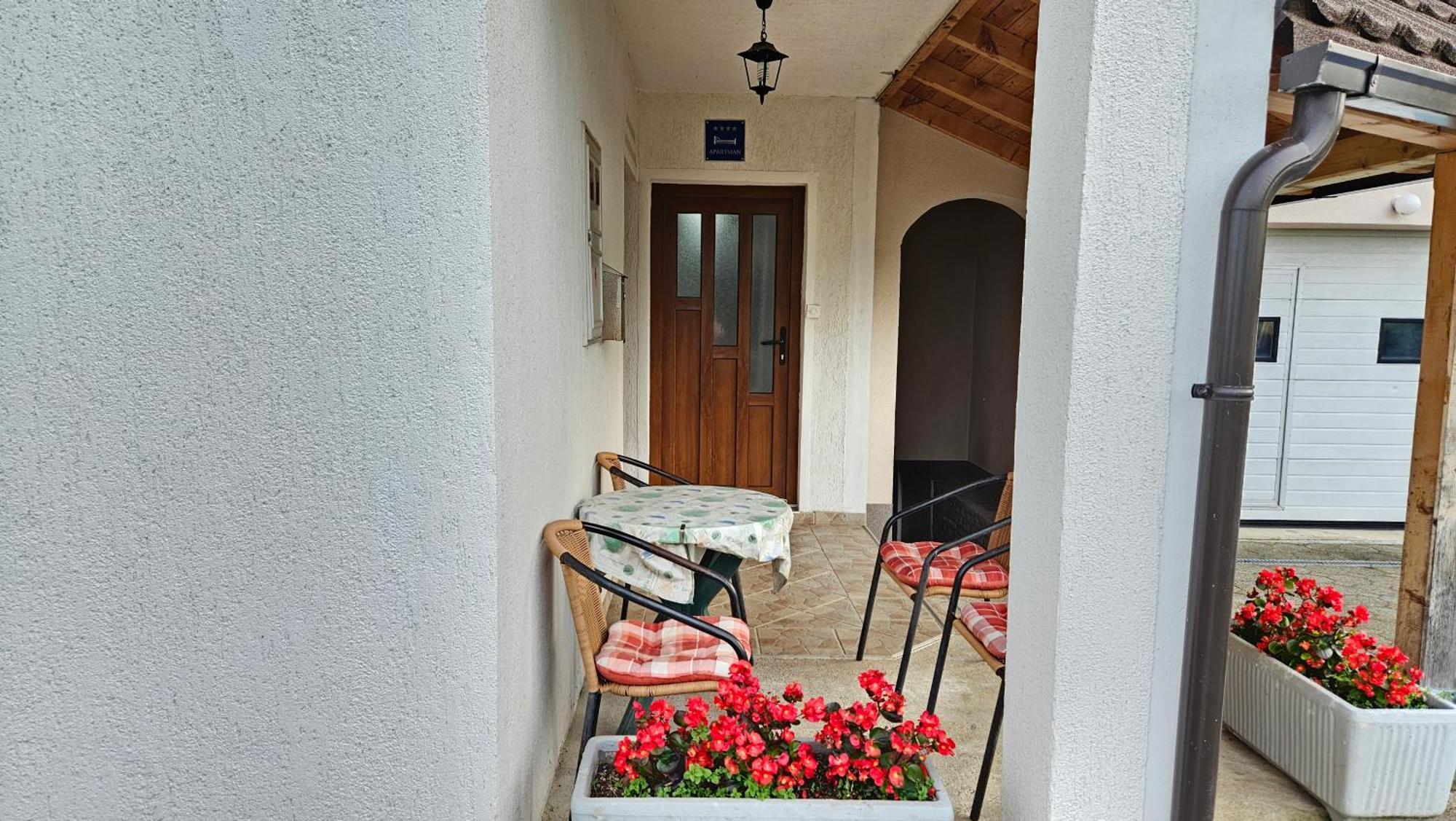 Apartment Andrea سوملجاناك المظهر الخارجي الصورة